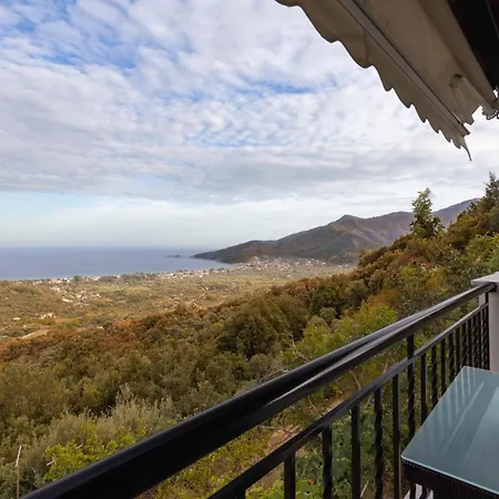 شقة فندقية Agnanti